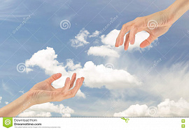 Огромная рука, простирающаяся с небес - фото №2