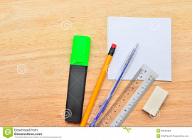 Брошенная ручка, карандаш - фото №2