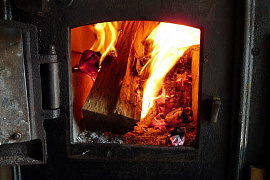 Печка и в ней огонь - фото №6