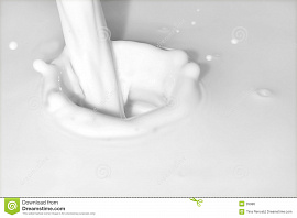 Белая жидкость, молоко - фото №11