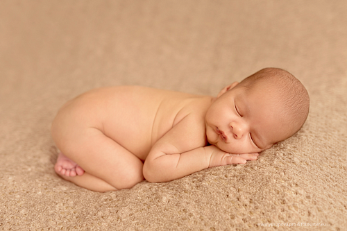 Что значит Младенец грудной во сне