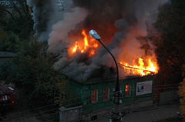Пожар на улице - фото №11