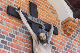 Висеть на кресте - фото №14