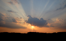 Солнце, занавешенное облаками, - фото №15