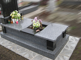 Надгробие, плита (с надписями) - фото №3